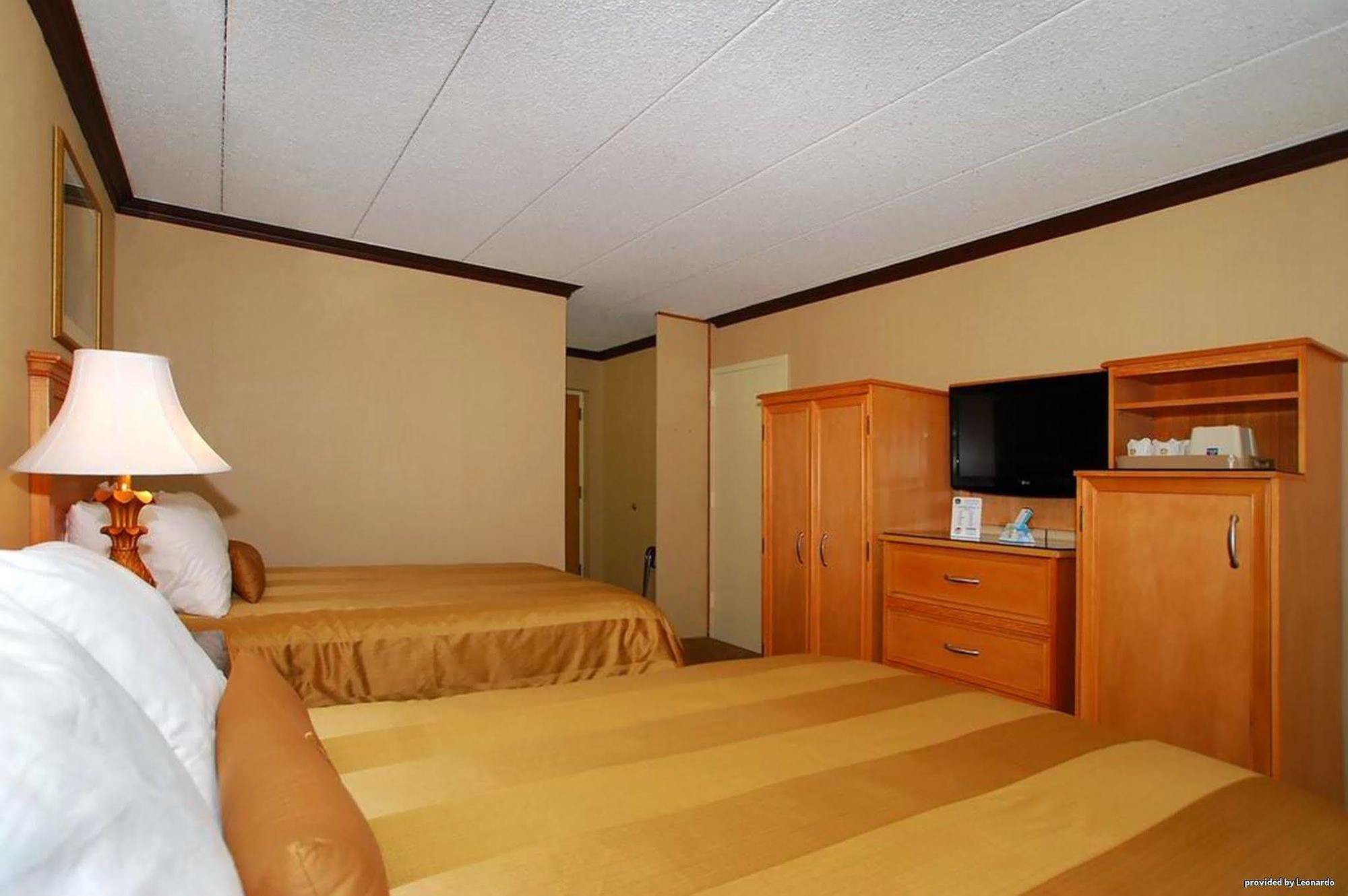 อีโคโน ลอดจ์ Hotel เควกเคอร์ทาวน์ ภายนอก รูปภาพ